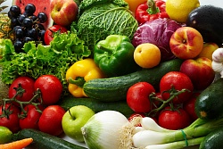 В июне в регионе проводится месячник качества и безопасности ранних овощей и фруктов