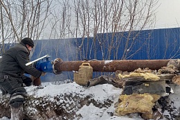 Аварийные службы Усть-Кута работают на устранении коммунальной аварии в микрорайоне Мостоотряд